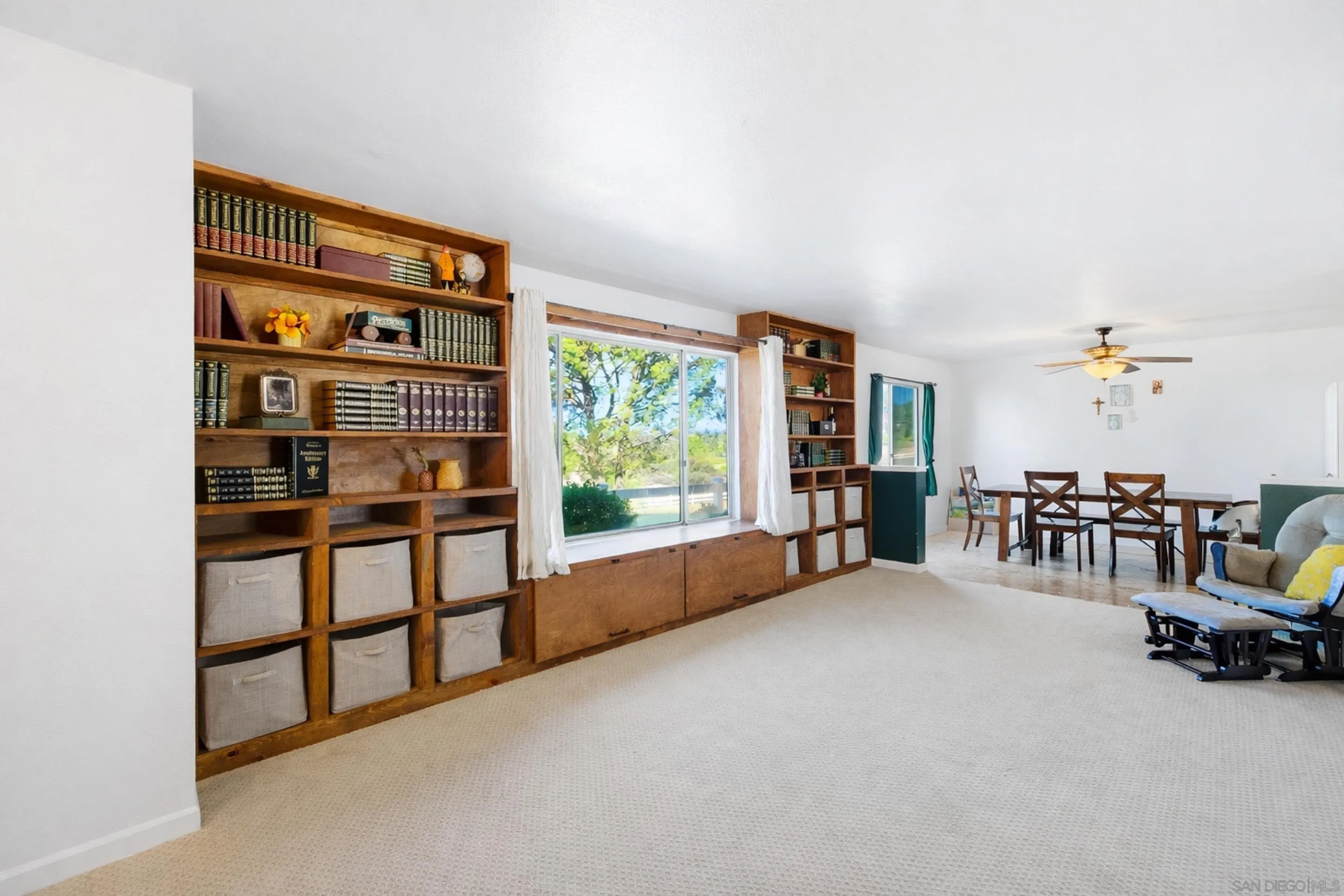 41494 Rolling Hills Drive