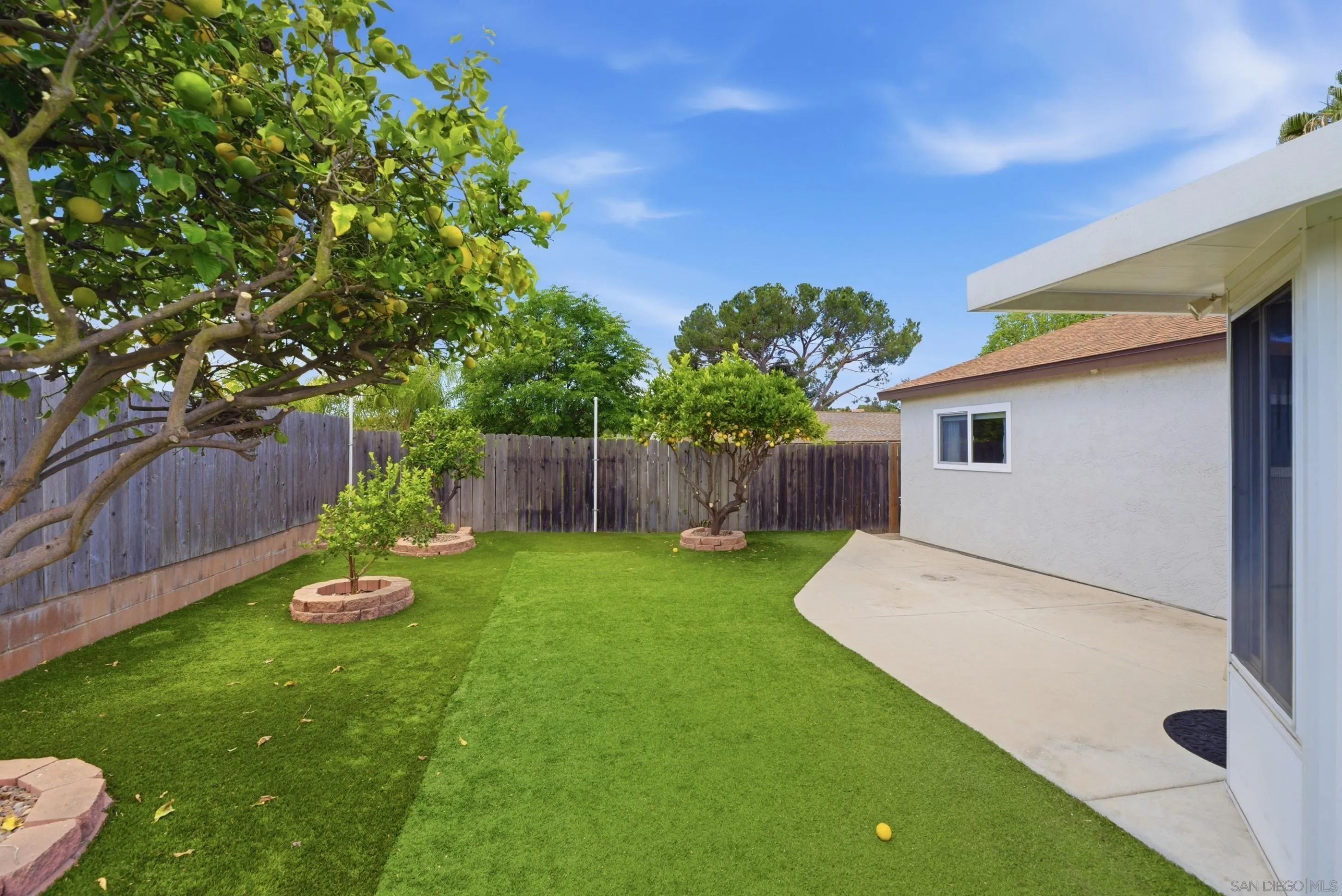 12721 Via La Gardenia