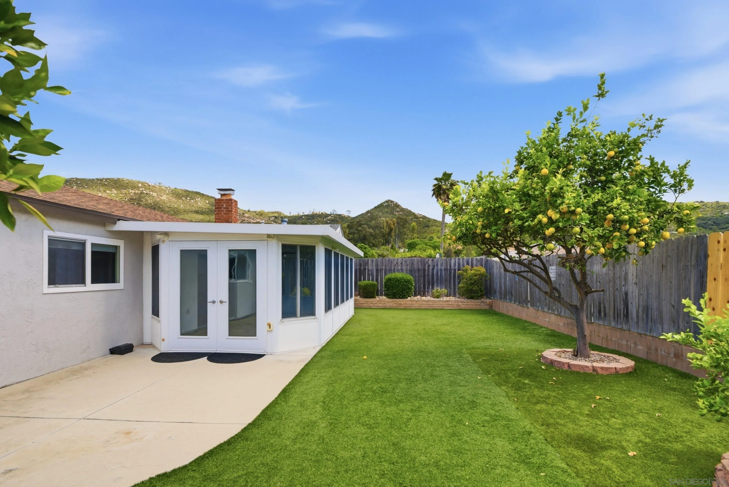 12721 Via La Gardenia