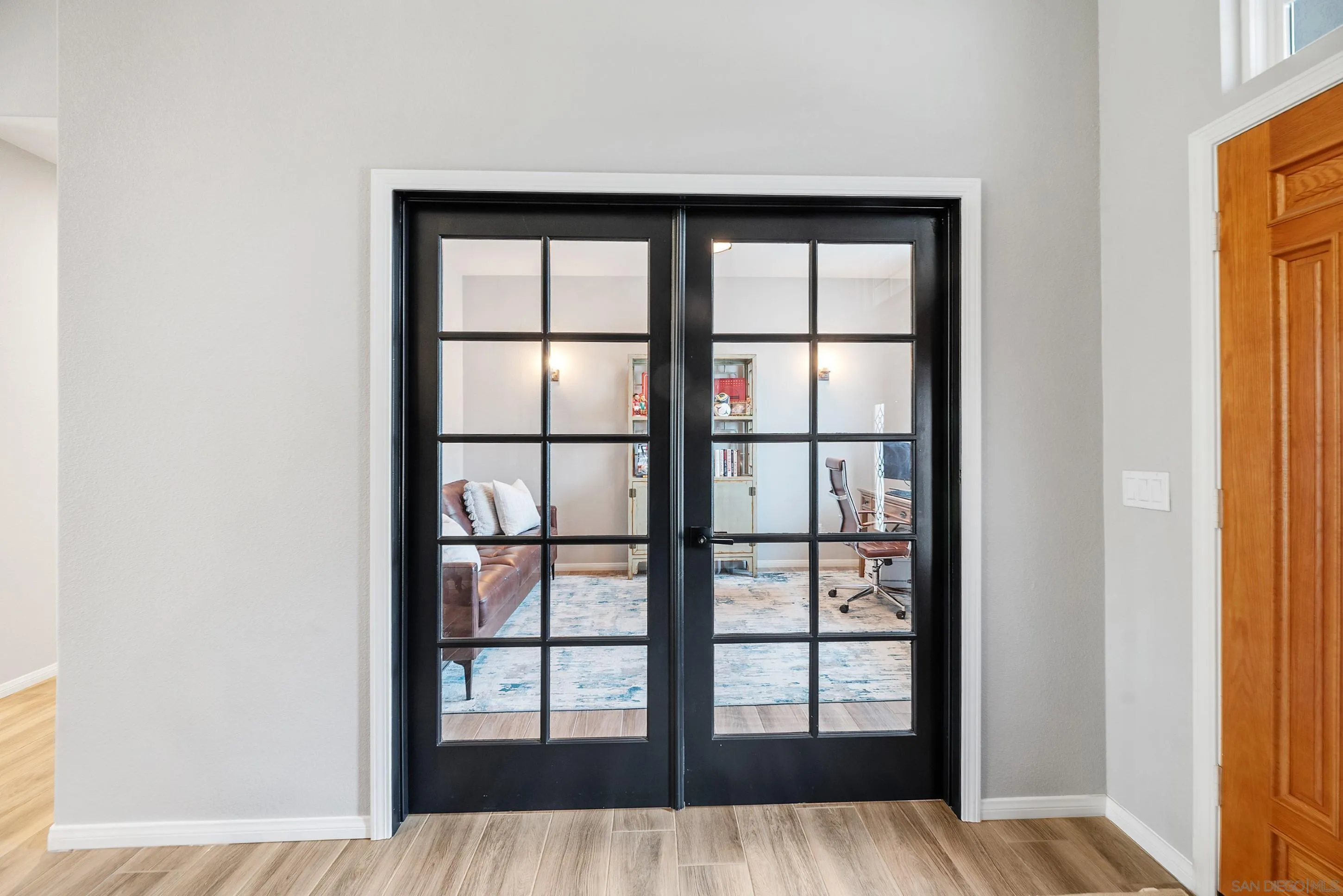 28250 Deep Canyon Dr