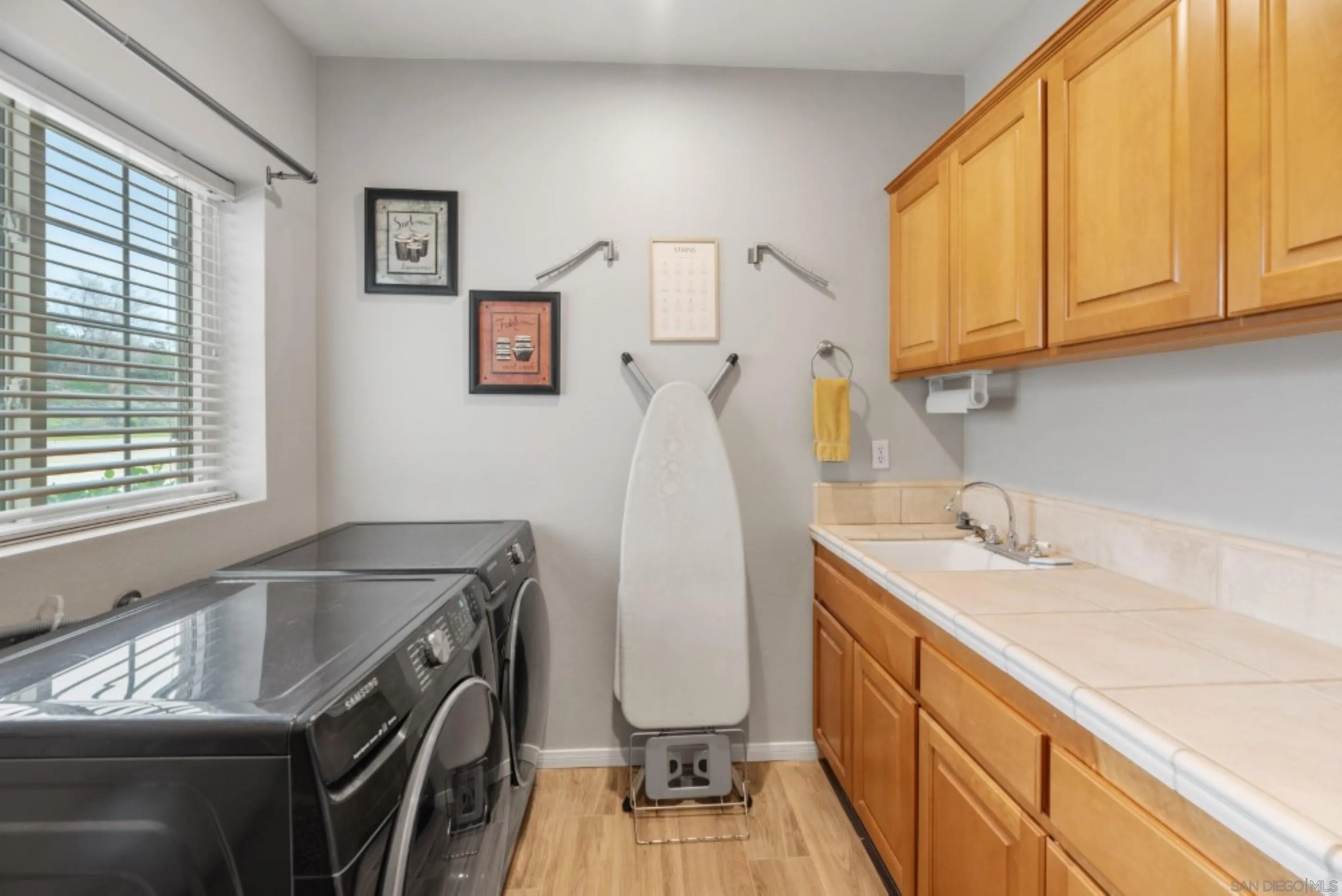 28250 Deep Canyon Dr