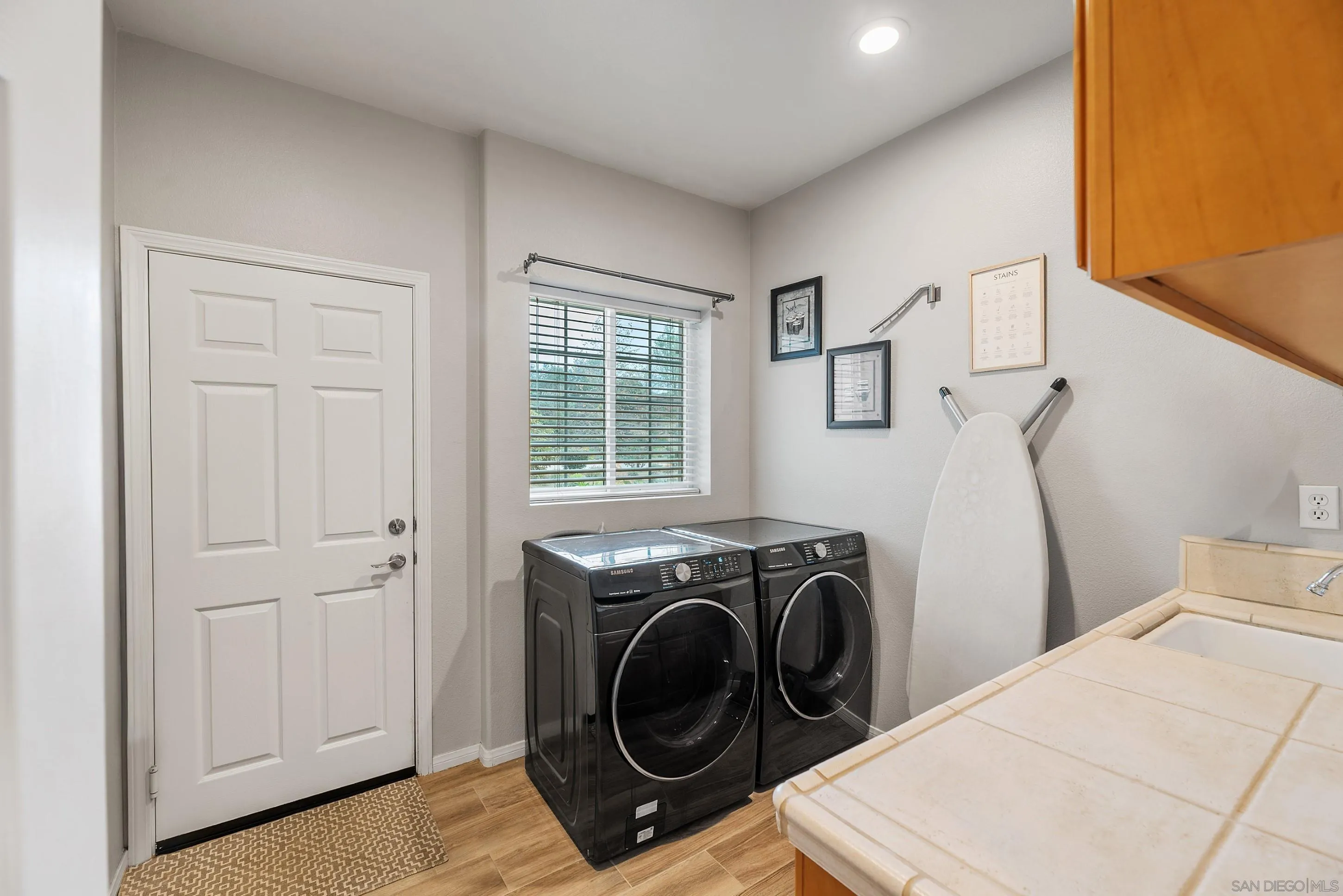 28250 Deep Canyon Dr