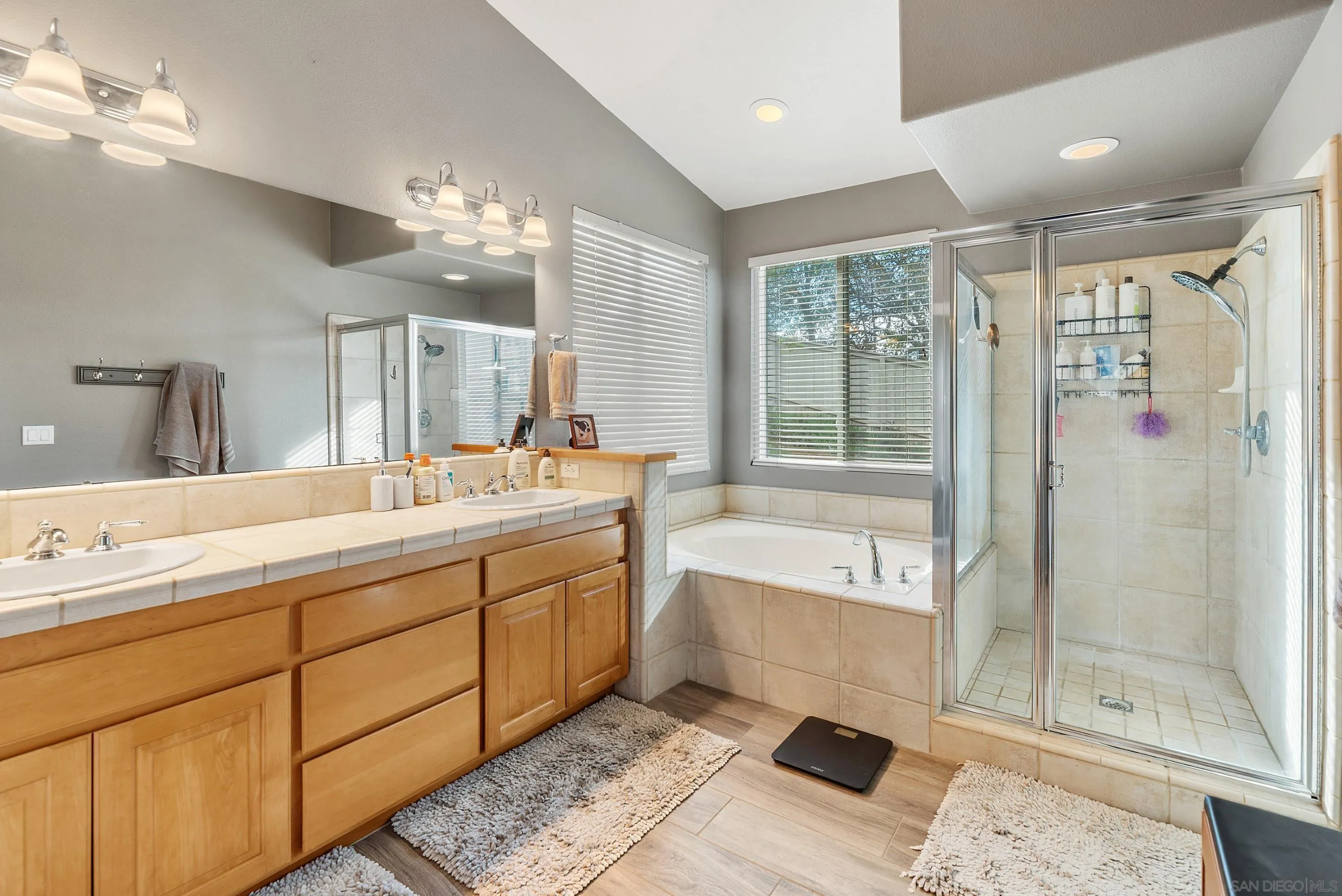 28250 Deep Canyon Dr