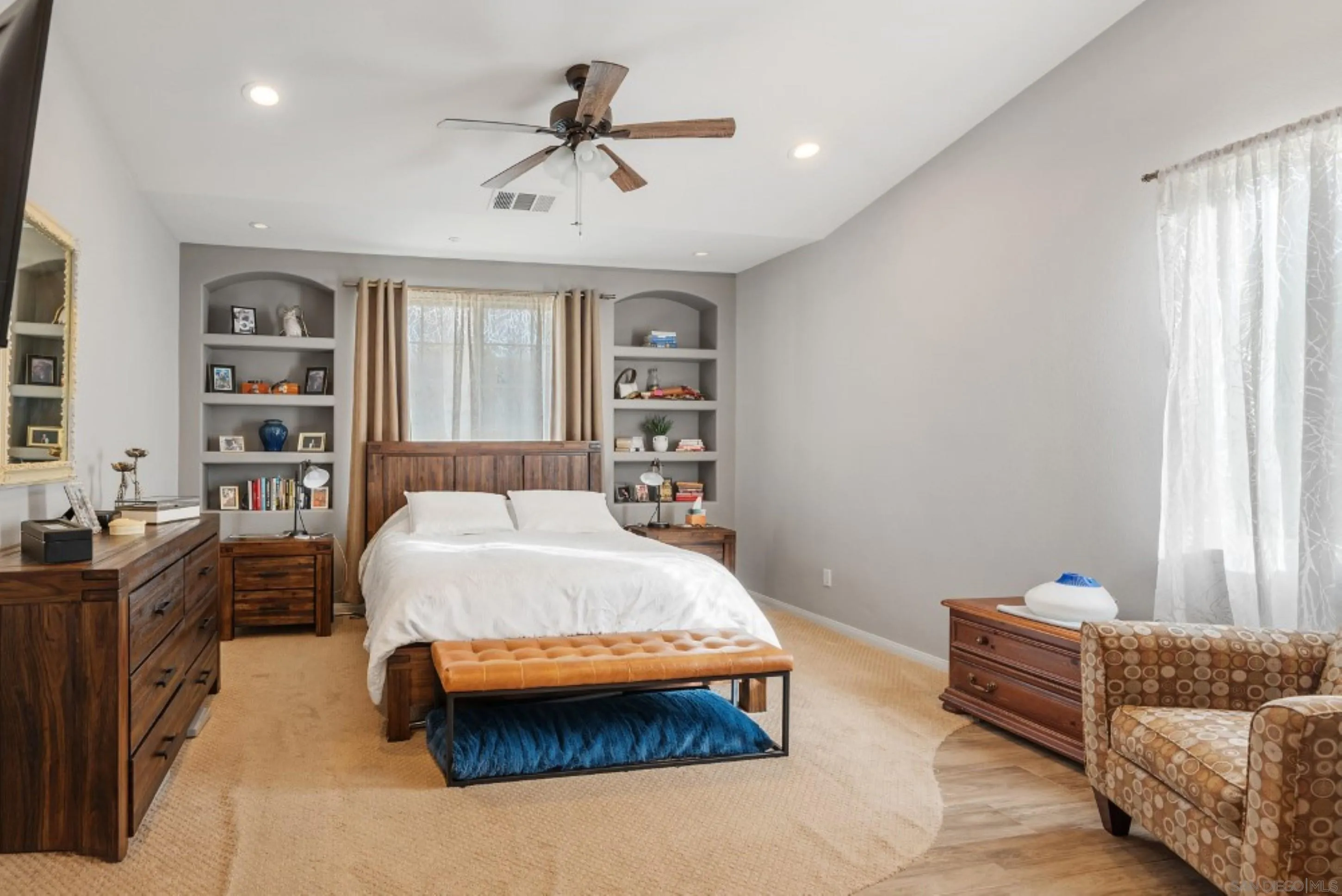 28250 Deep Canyon Dr