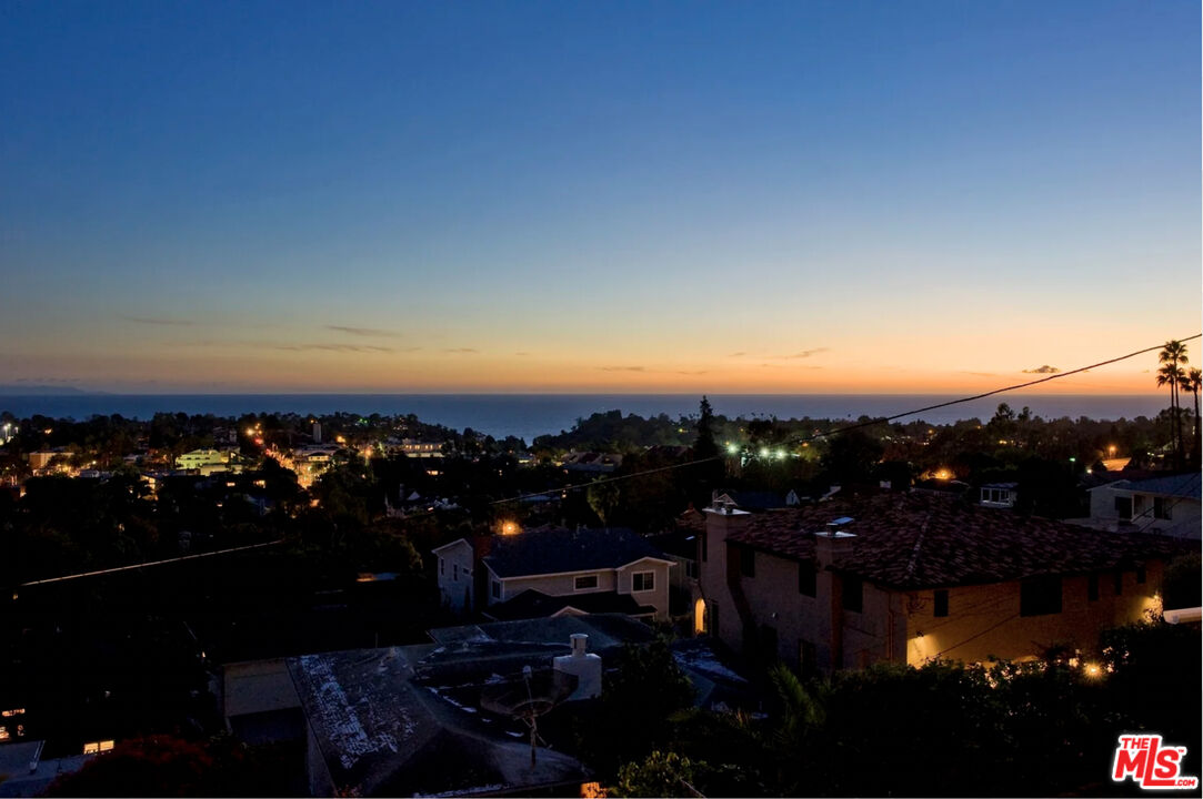 15214 Mc Kendree Ave