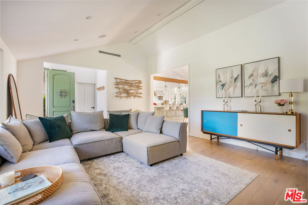 14664 Valley Vista Blvd