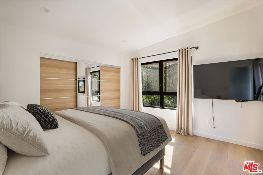 14664 Valley Vista Blvd