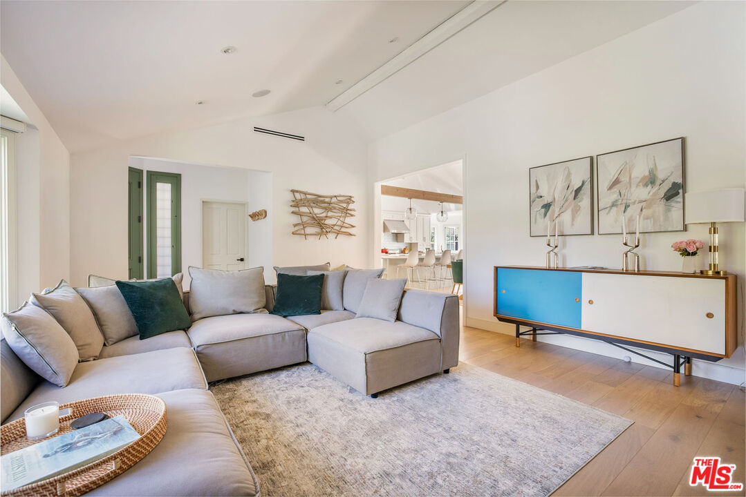 14664 Valley Vista Blvd