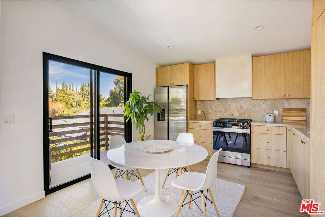 14664 Valley Vista Blvd