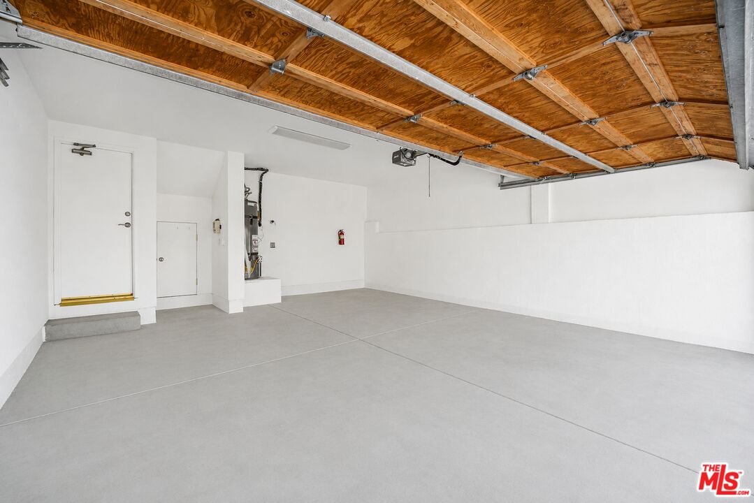 100 S Catalina Ave Unit: A
