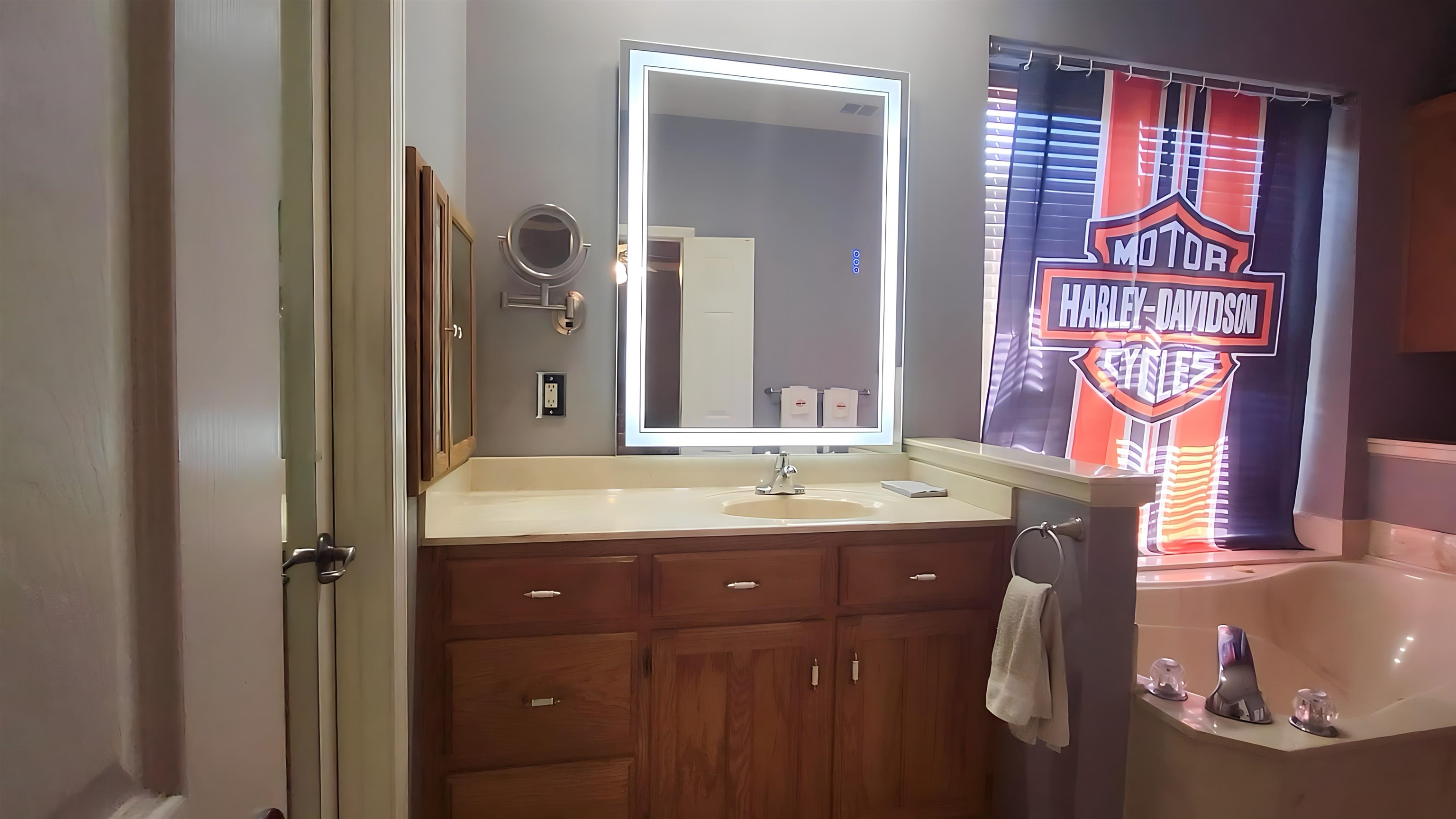 50 BREEZY MEADOWS COVE CV