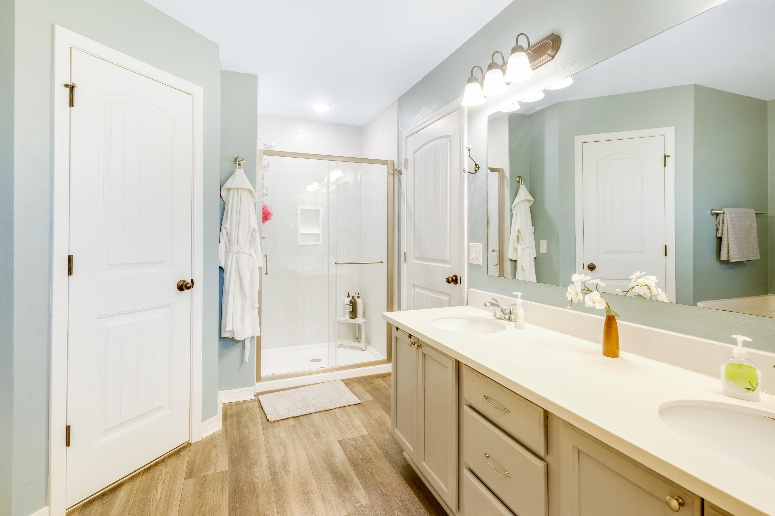 1777 Thunderbolt Street