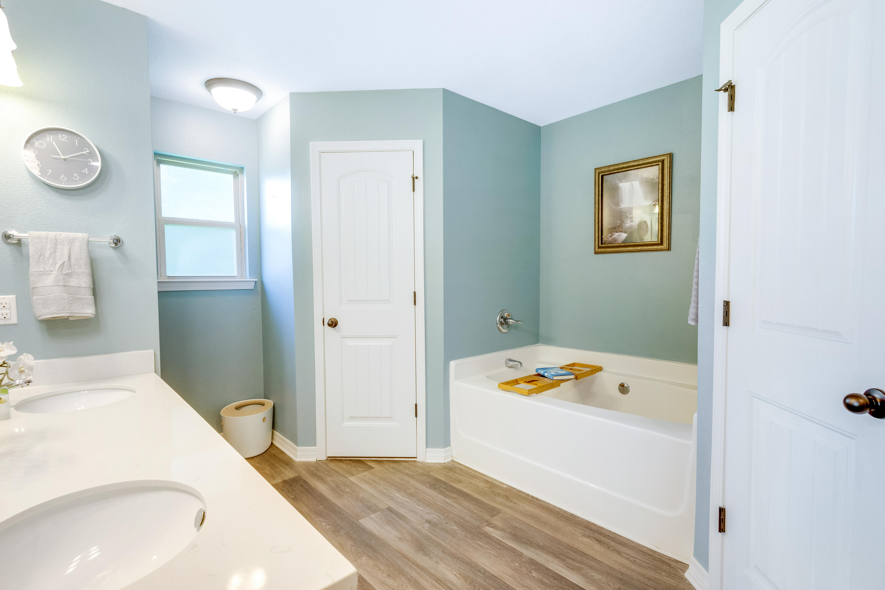 1777 Thunderbolt Street