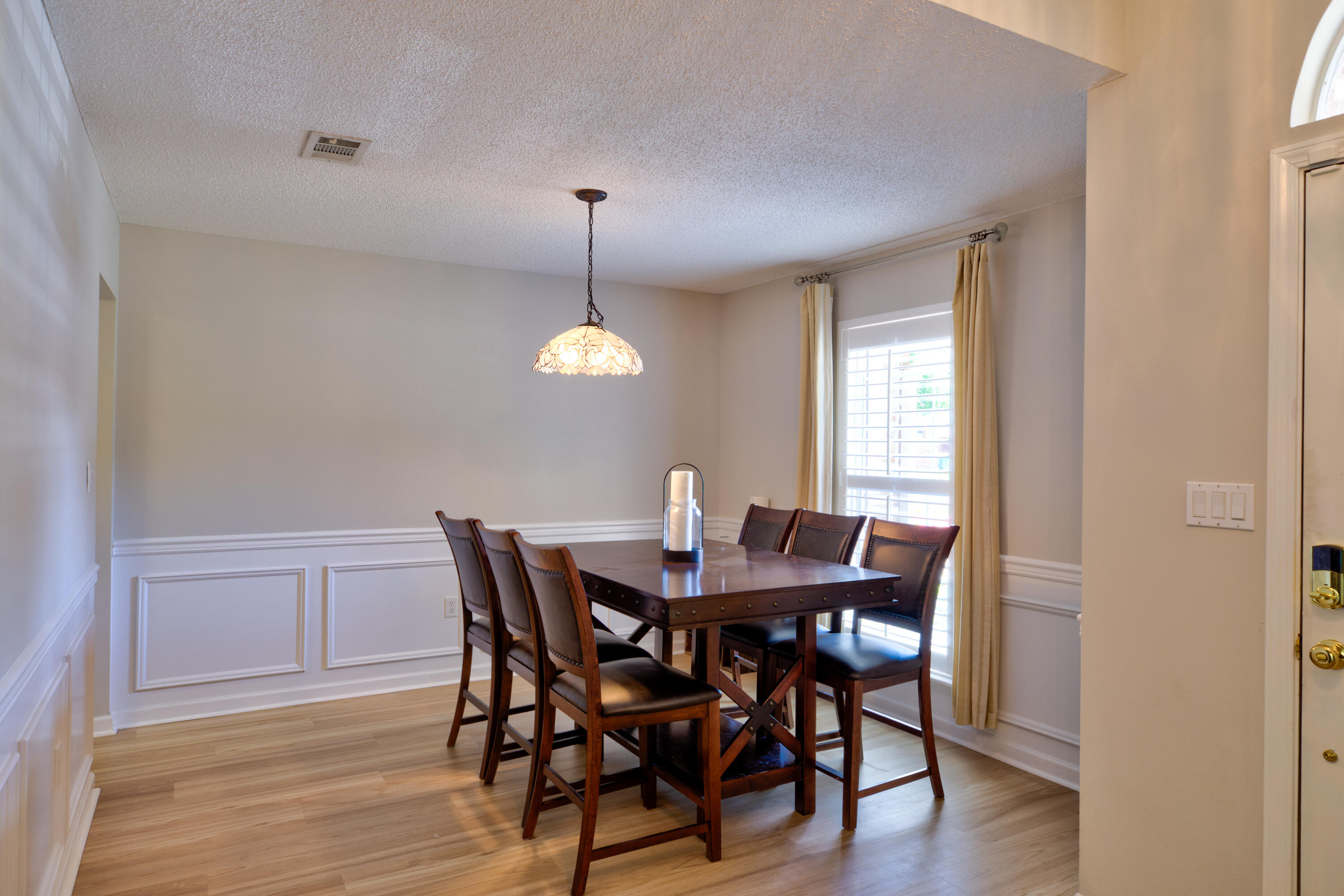 4549 Castlewood Lane