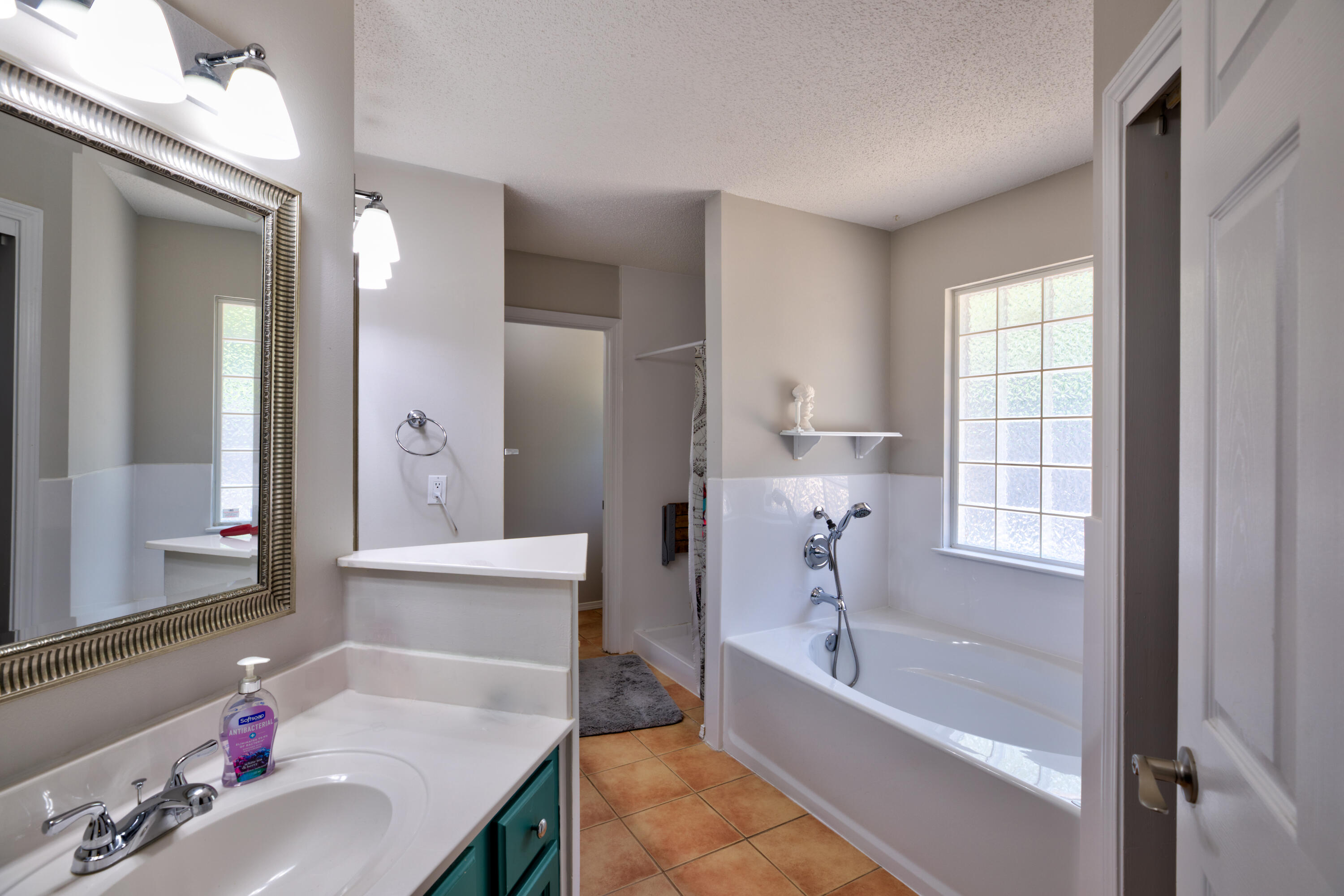 4549 Castlewood Lane