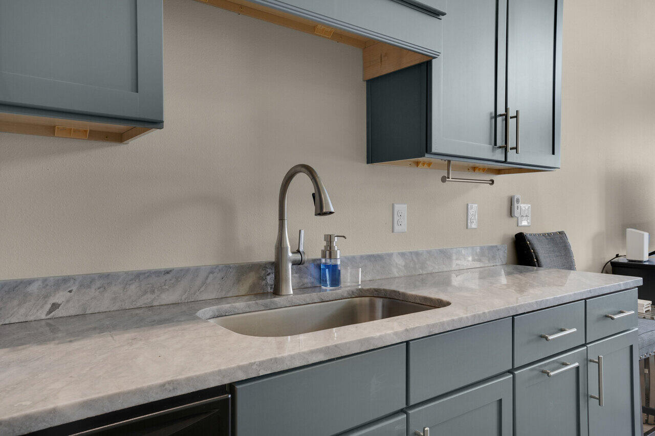 340 Bluefish Drive, 105