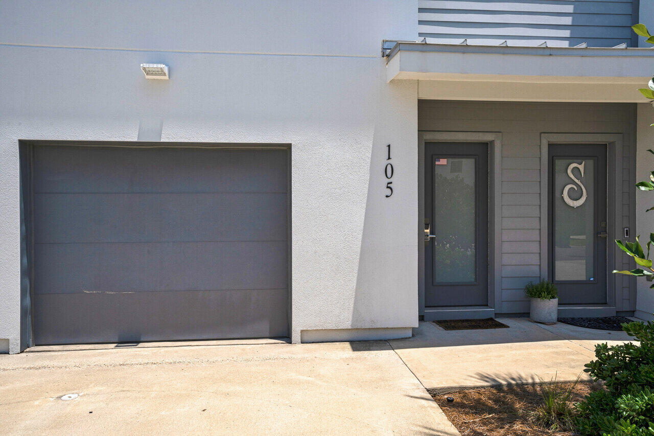 340 Bluefish Drive, 105