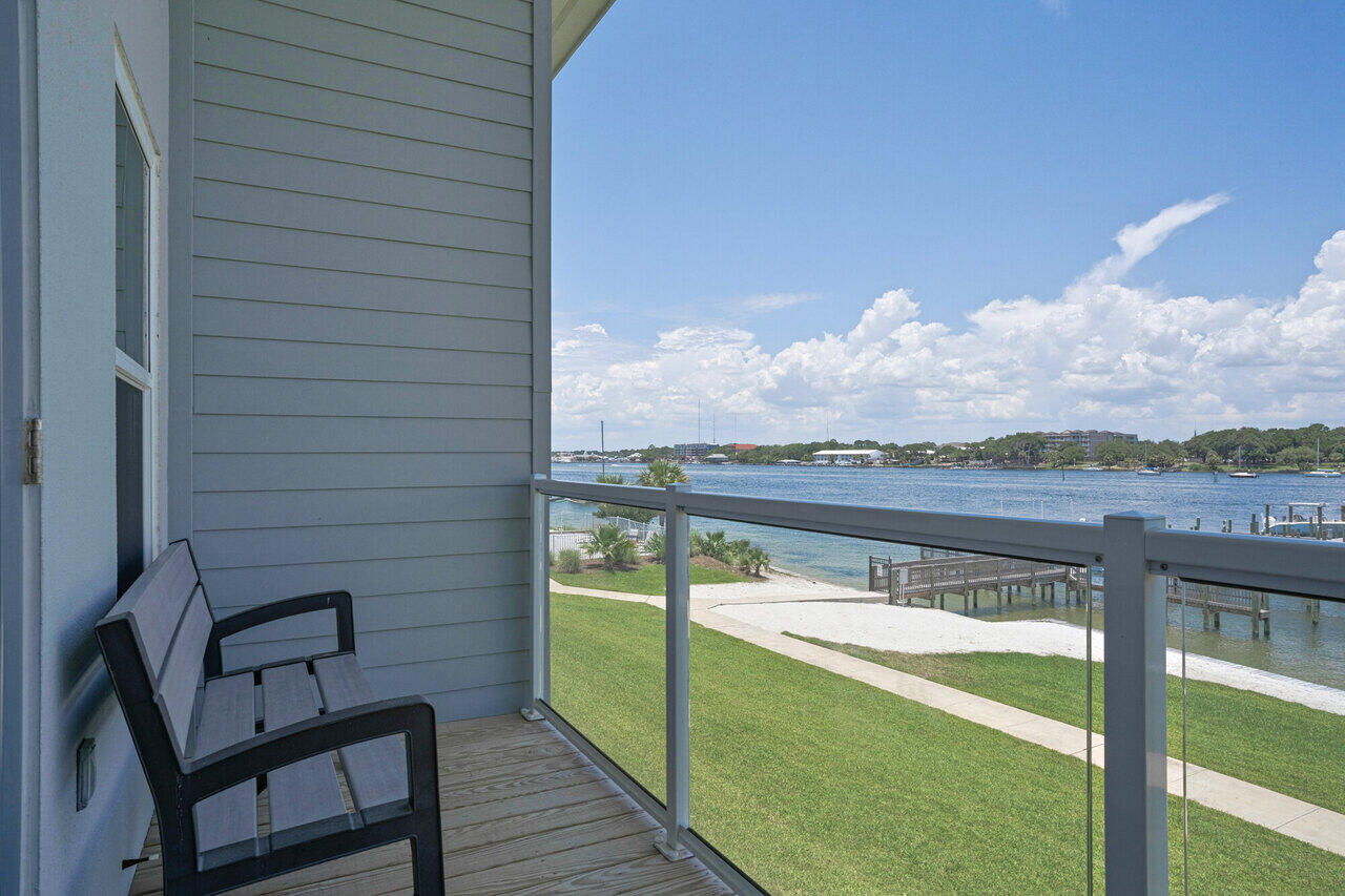 340 Bluefish Drive, 105