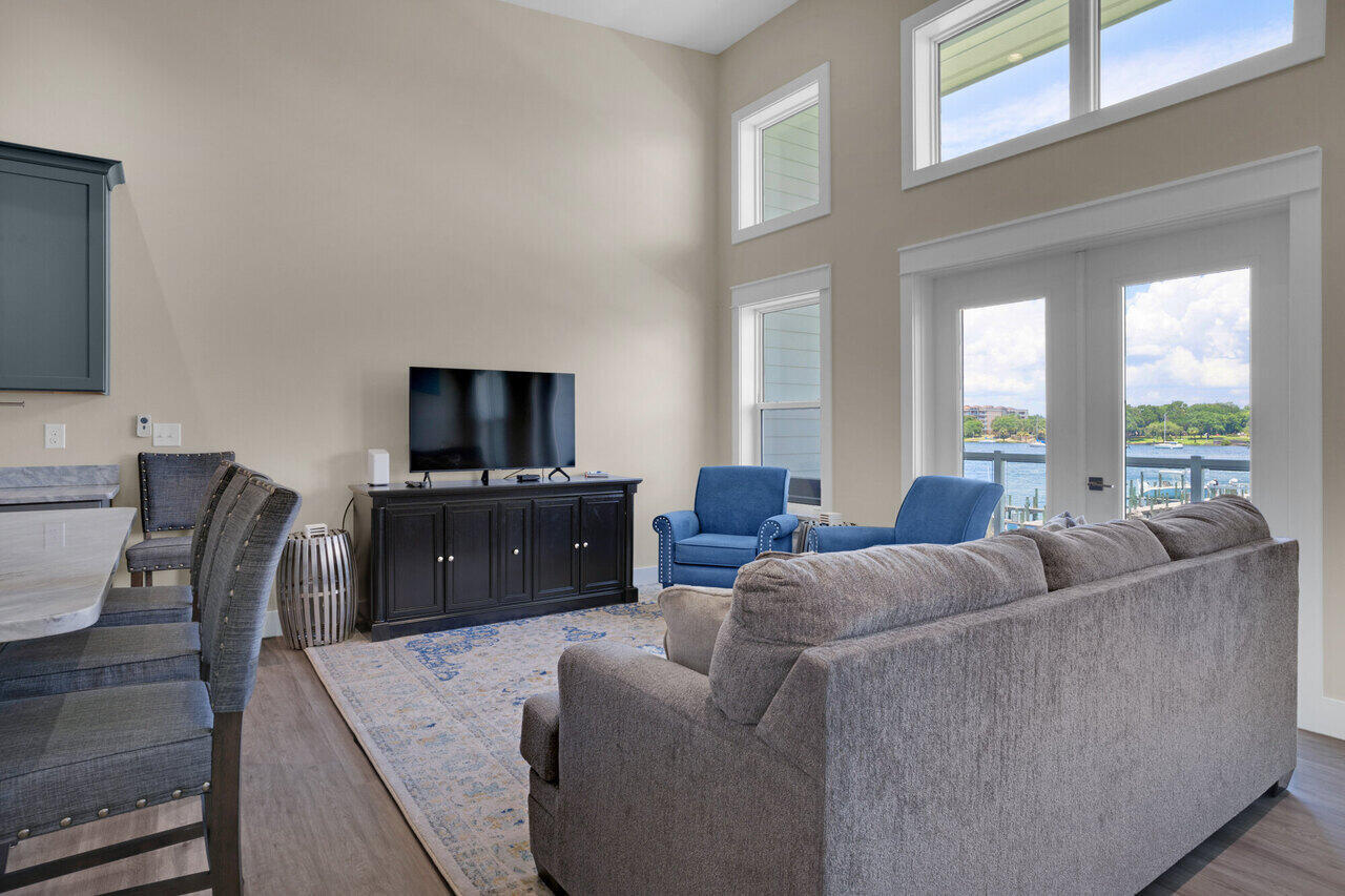 340 Bluefish Drive, 105