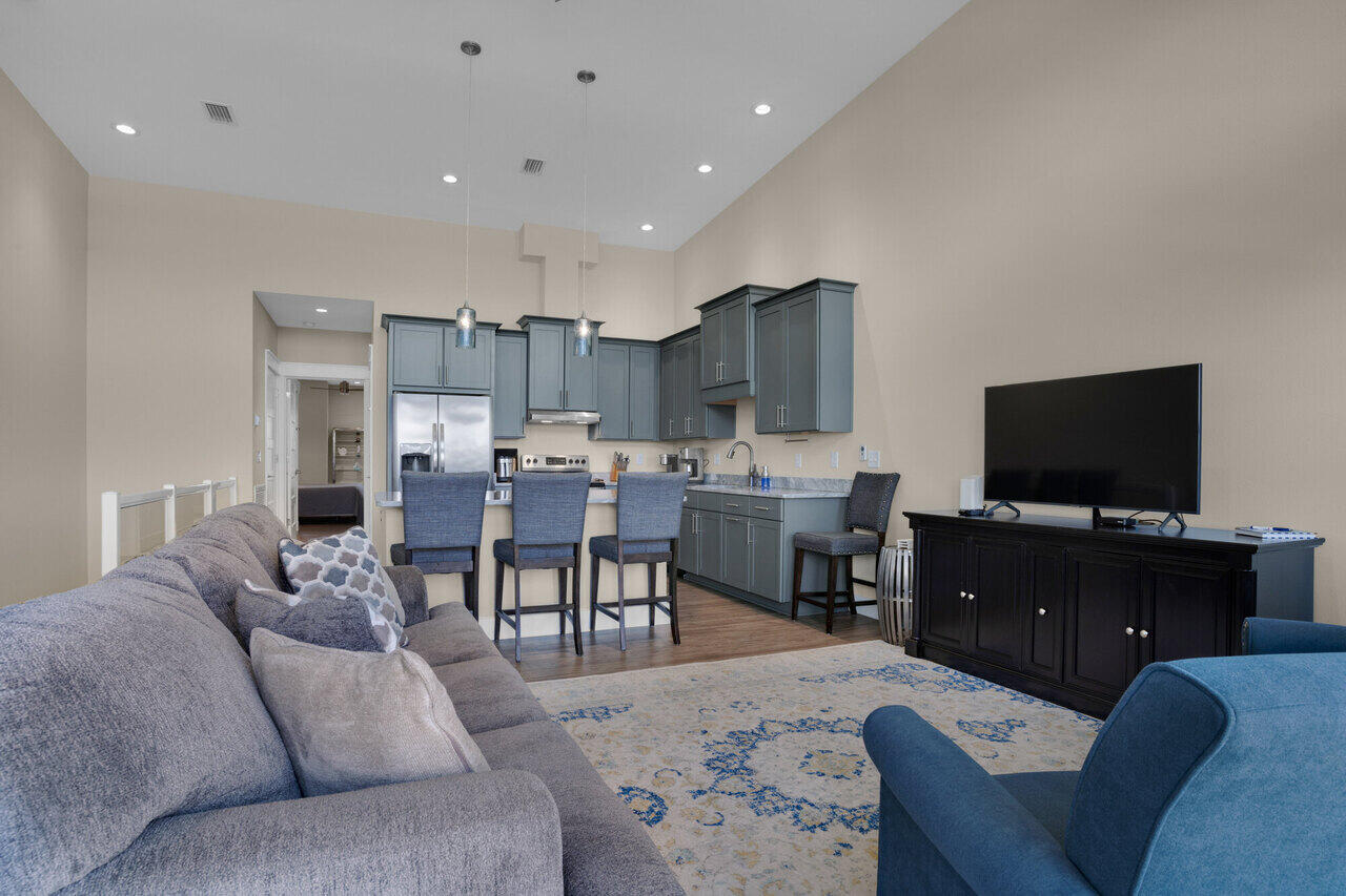 340 Bluefish Drive, 105