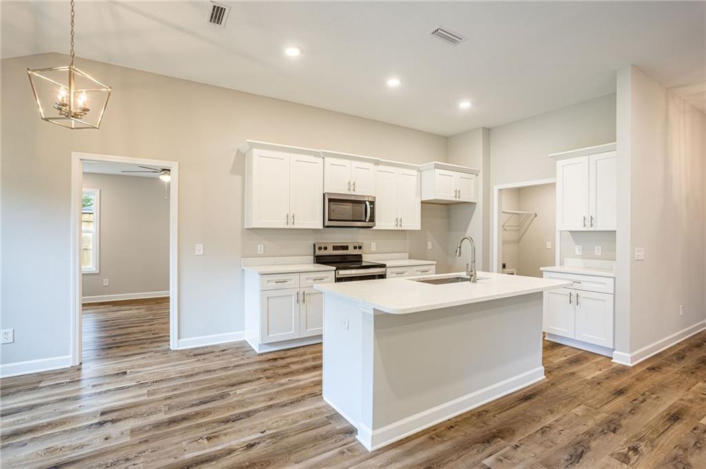 804 George Wallace Drive