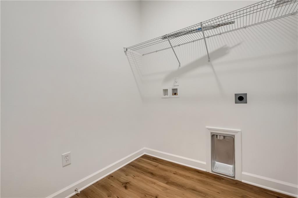 99 Fountain Crest Drive