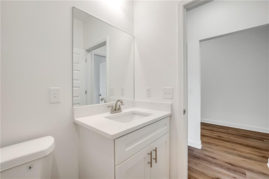 99 Fountain Crest Drive