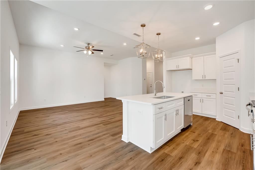 99 Fountain Crest Drive