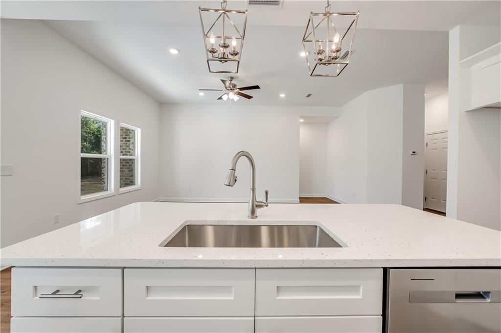 99 Fountain Crest Drive