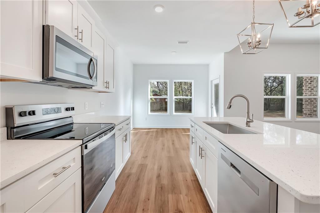 99 Fountain Crest Drive