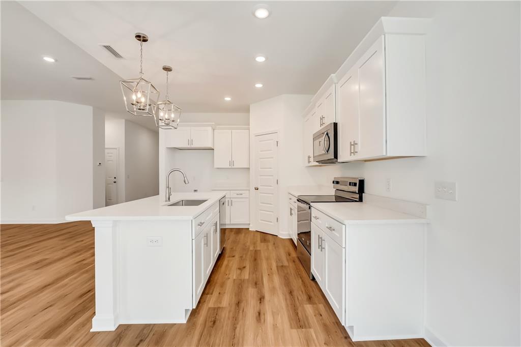 99 Fountain Crest Drive