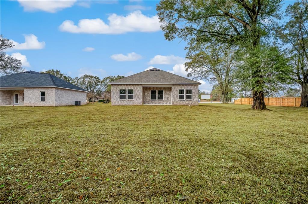 99 Fountain Crest Drive