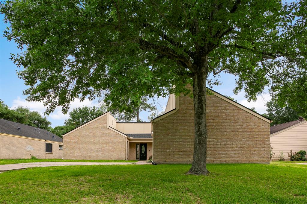 12203 Briar Forest Drive