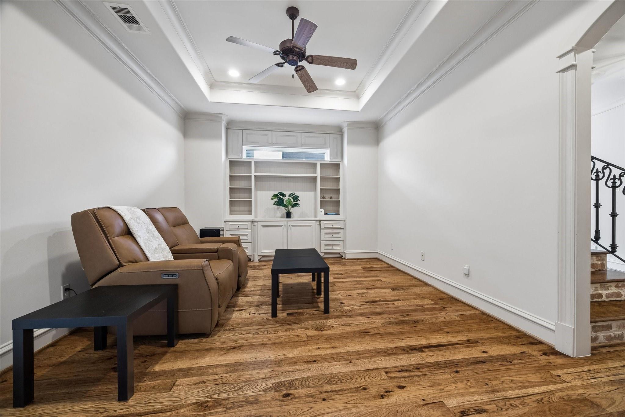 3805 Swarthmore