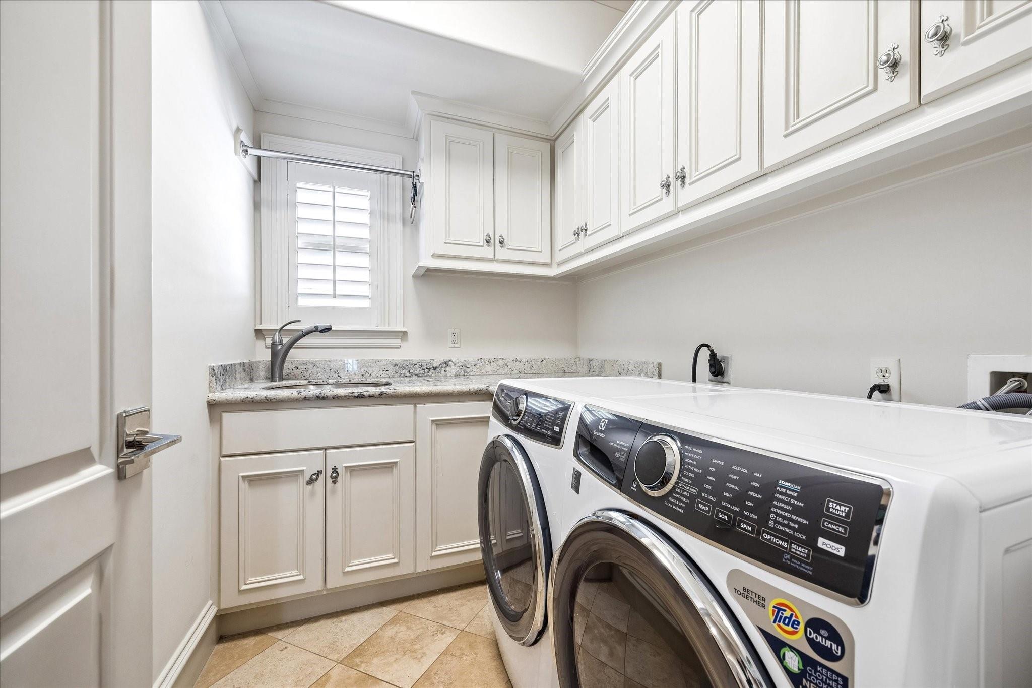 3805 Swarthmore