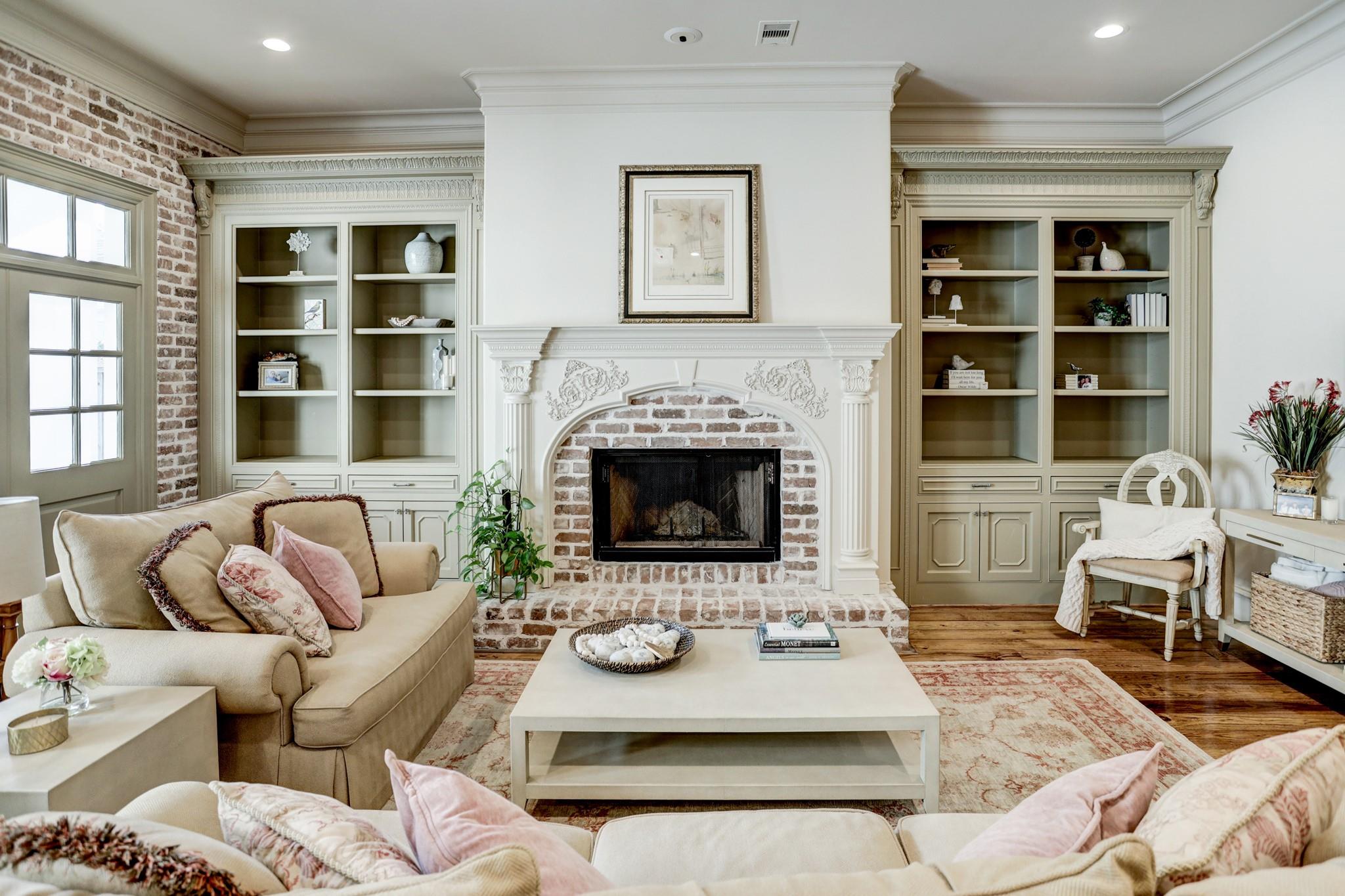 3805 Swarthmore