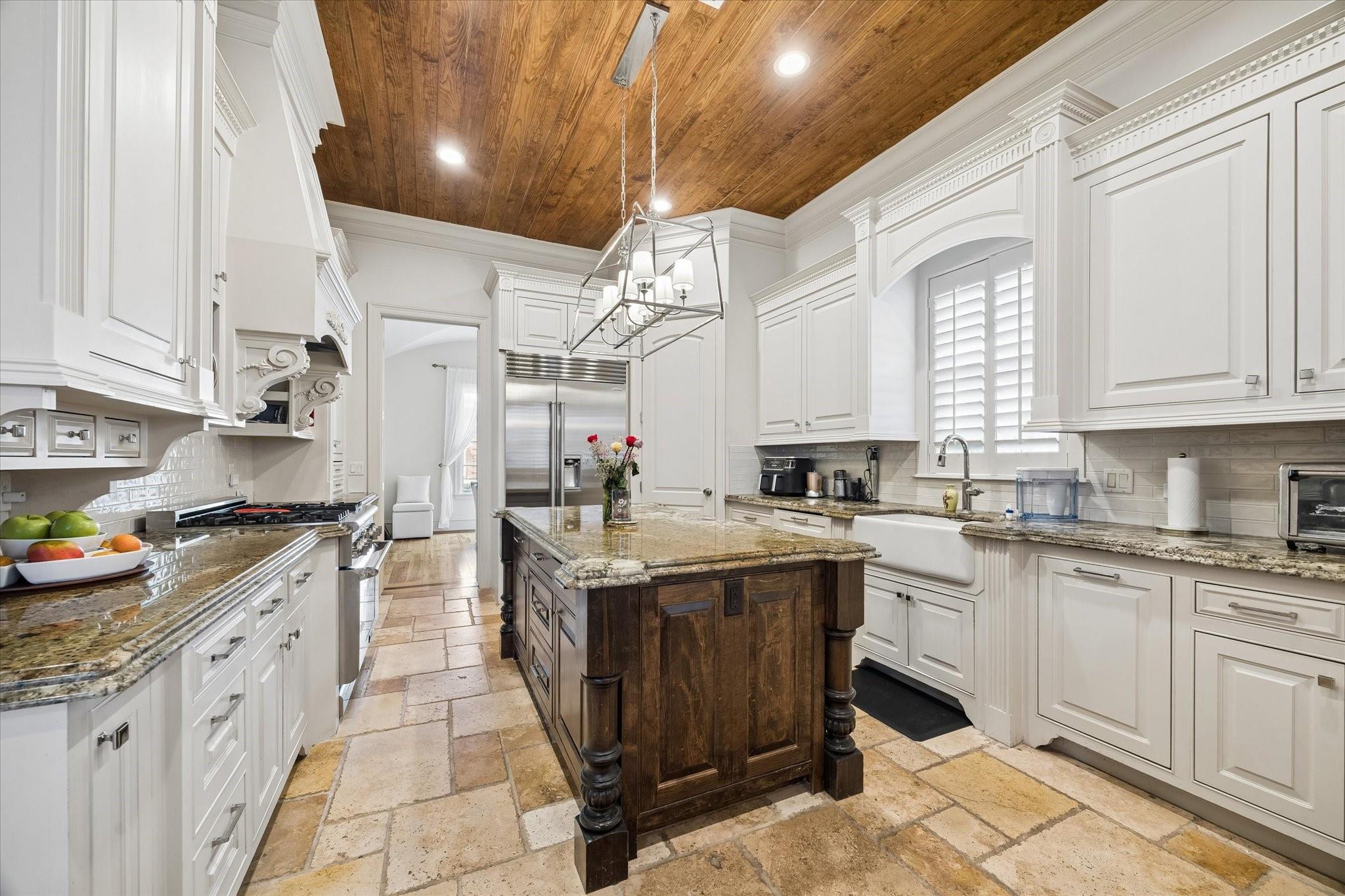3805 Swarthmore