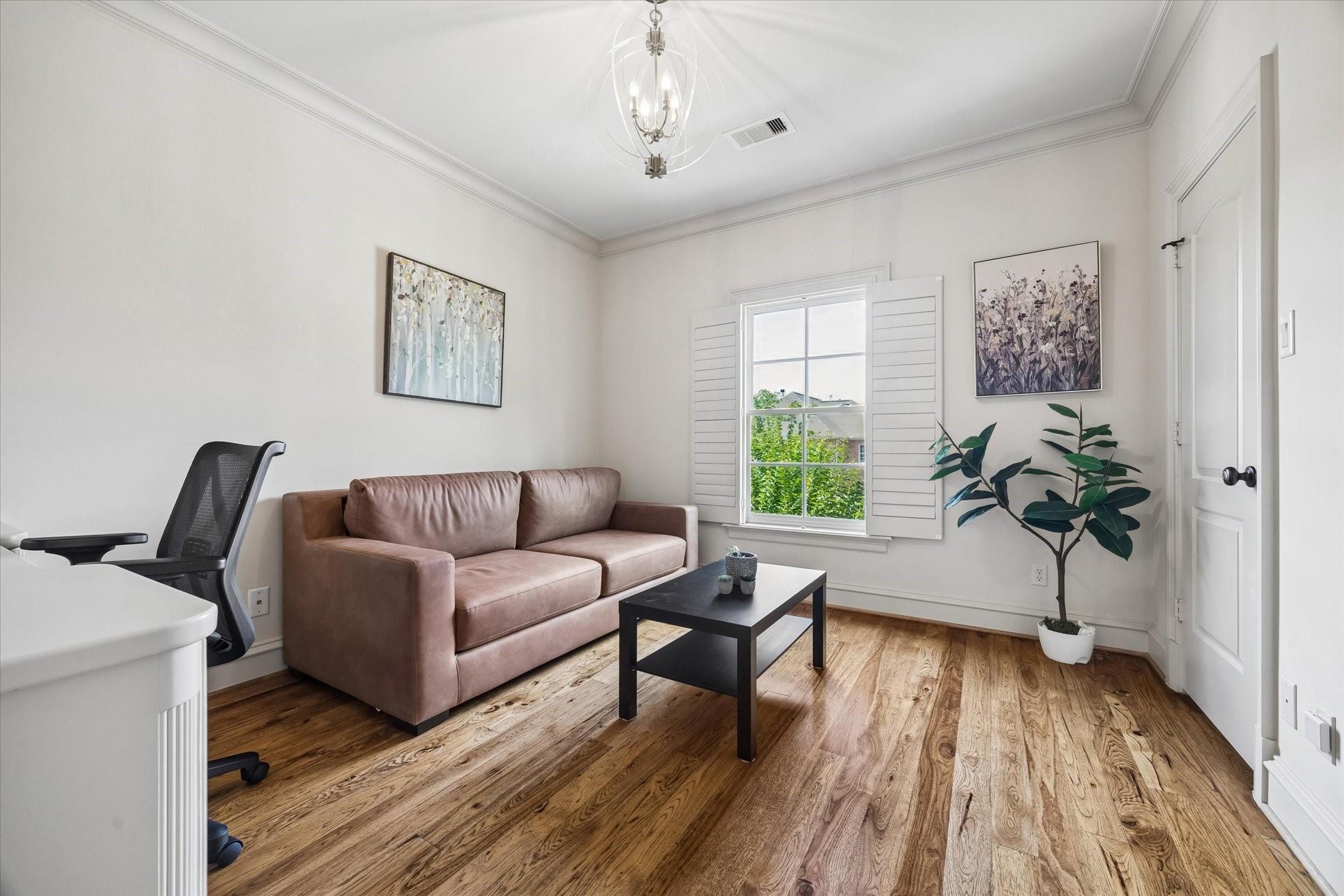 3805 Swarthmore