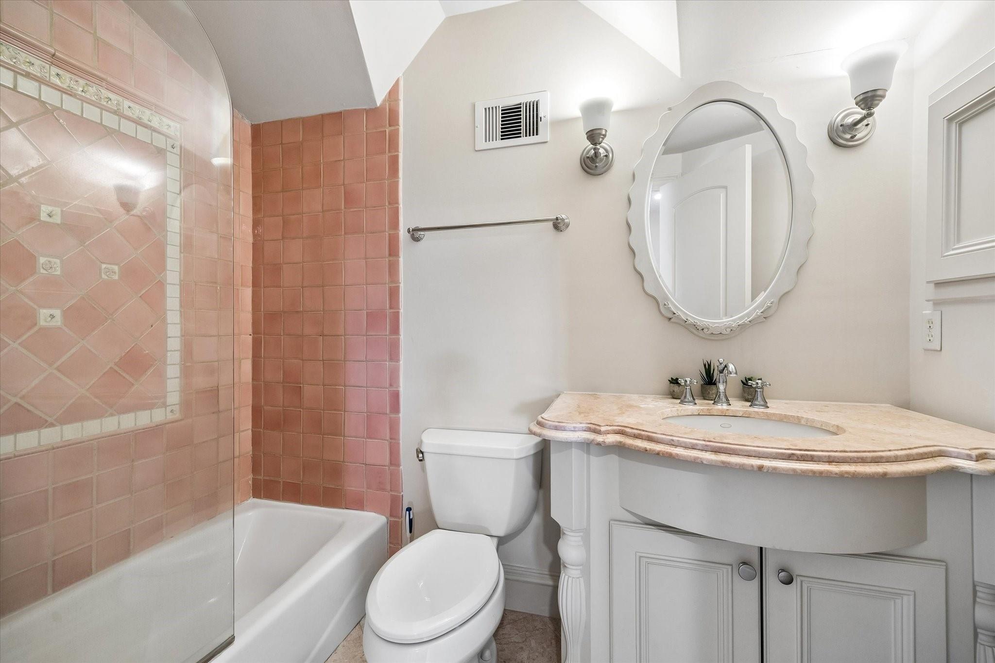 3805 Swarthmore