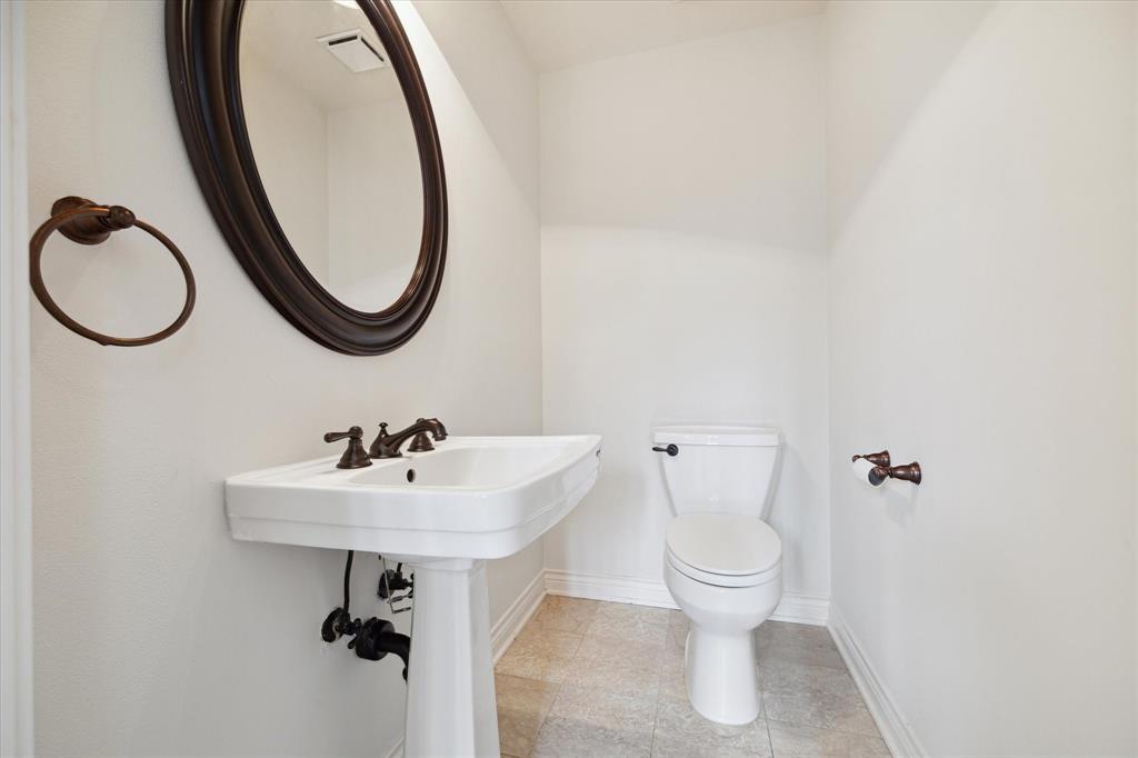 11838 Village Park Circle