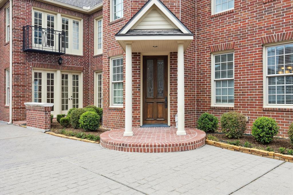 11838 Village Park Circle