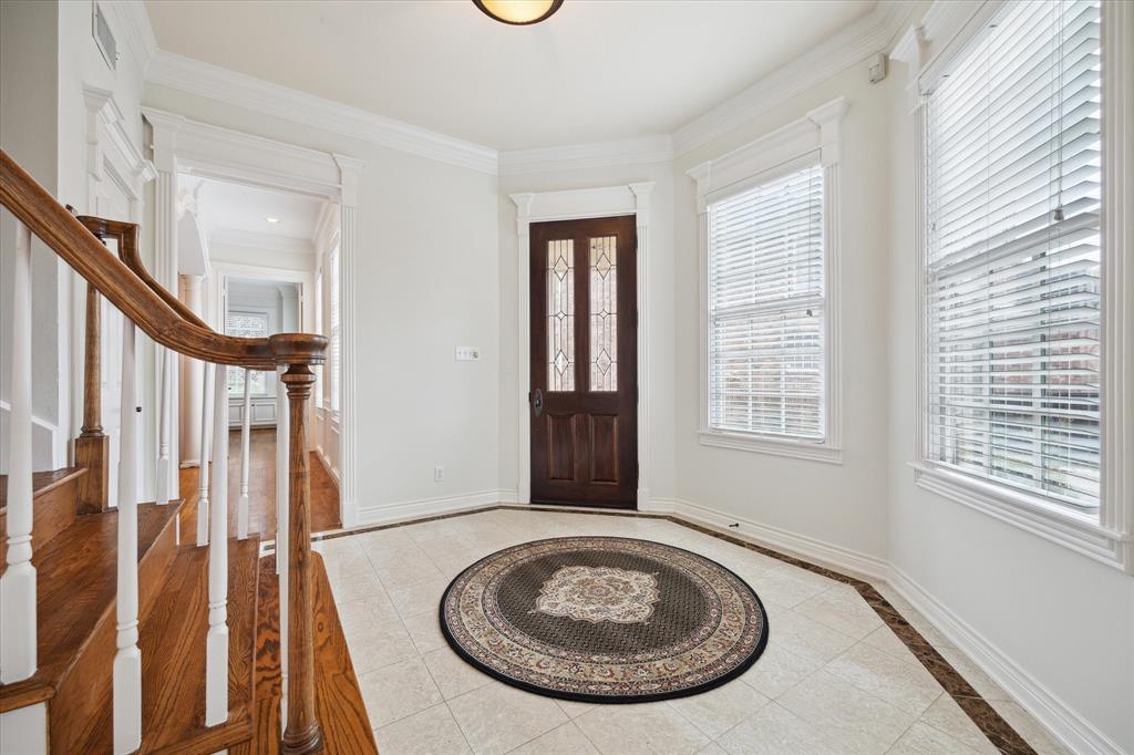11838 Village Park Circle