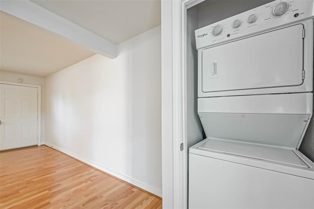 214 E 14th Street