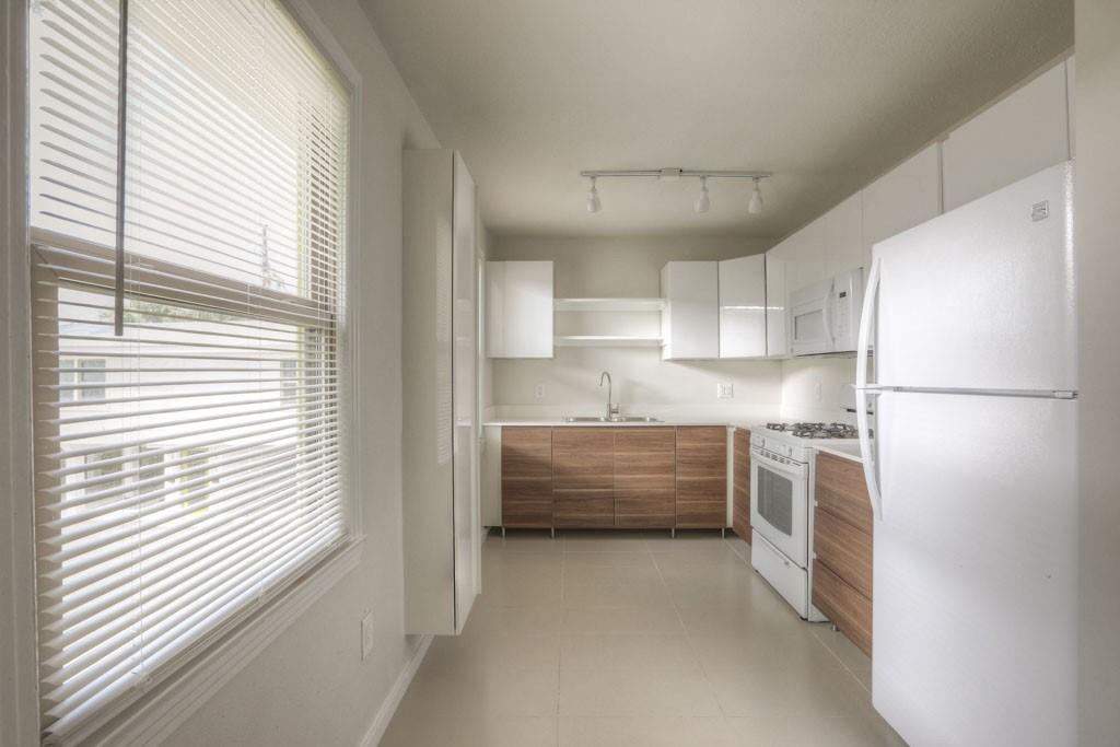 214 E 14th Street