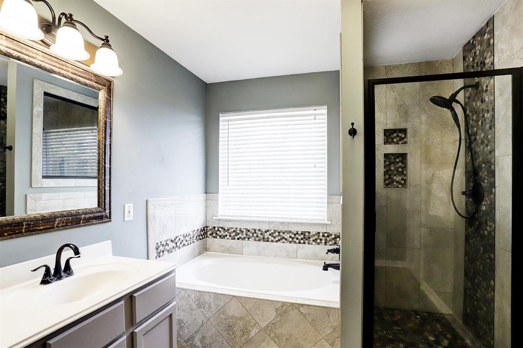 20822 Silk Oak Court