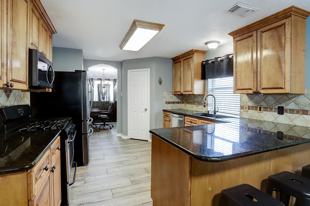 20822 Silk Oak Court