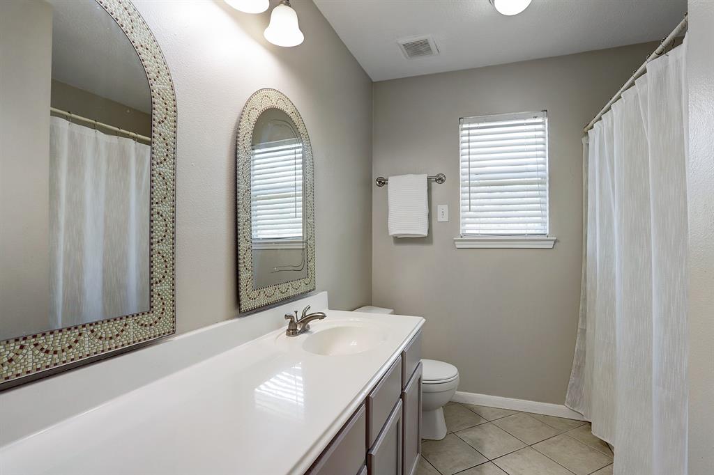 20822 Silk Oak Court
