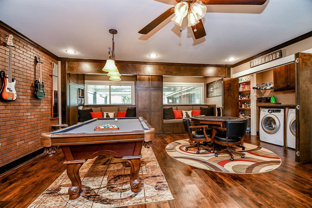 4323 Sanford Road