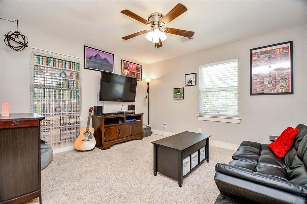 4323 Sanford Road