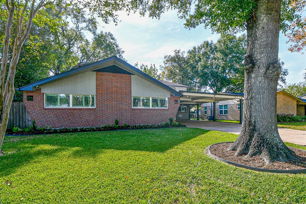 4323 Sanford Road